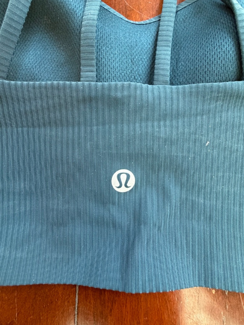 NWT Lululemon Like a Cloud Ribbed Longline Bra Size 2 (B/C cups)Color:Med Forest - Picture 3 of 7